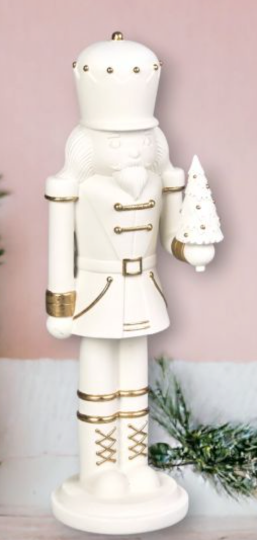 Wht/Gld Nutcracker w/Tree - NEW 2024-Preorder